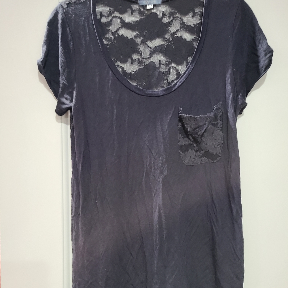 Women's grey lace tee